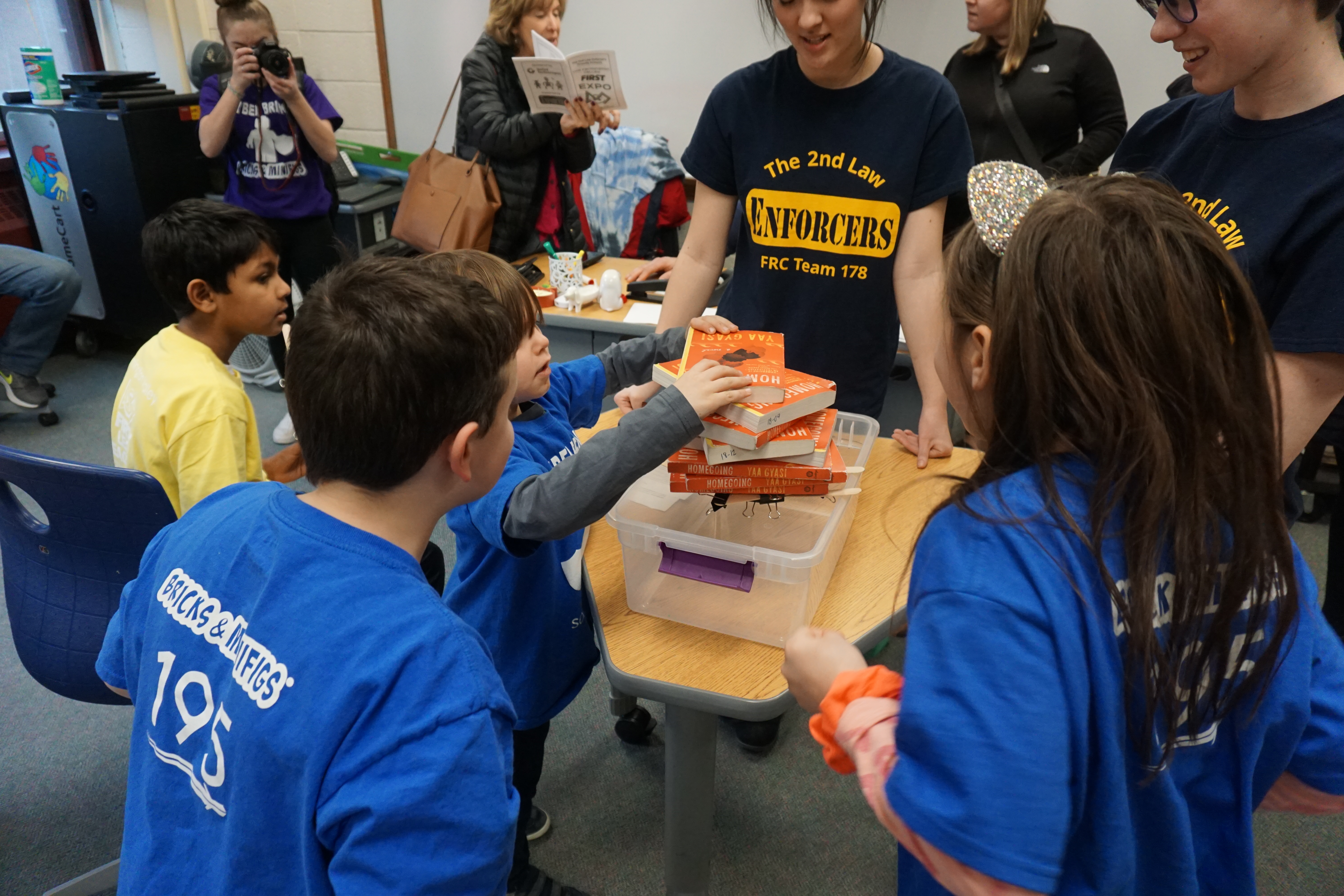 FLL teams particpating in a team activity during our 2020 Expo